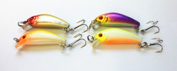 새로운 스타일 낚시 미끼 Minnow 하드 미끼 3.8CM 2.2G 10 # 후크 다이빙 0.3-0.9M 4colors 플라스틱 낚시 태클 20pcs 무료 배송