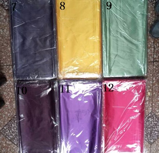 18 cores Sólida cor dos doces 90 * 90 cm Quadrado sentimento de seda Rayon Cachecol, lenços Neckscarf lenço Hijabs / lote # 3450