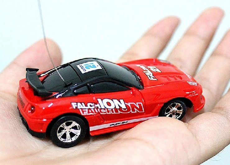 Gratis Eppacket, 2015 Ny varmkoks kan mini RC radio fjärrkontroll Micro Racing Car X'mas gåva