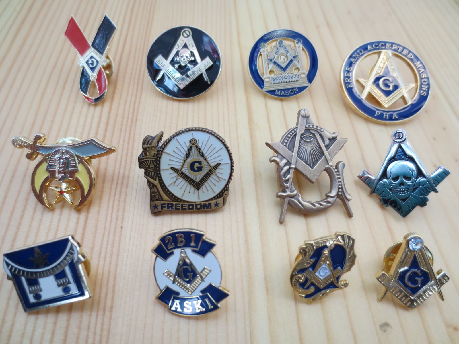 of Masonic Lapel Pins Badge Mason Freemason Exquisite Fashion