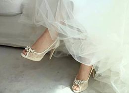 Мода Новая Женщина На Высоких Каблуках Свадебное Платье Обувь Роскошный Кристалл Выпускной Вечер Пром Обувь Peep Toe Кружева Свадебные Платья Обувь