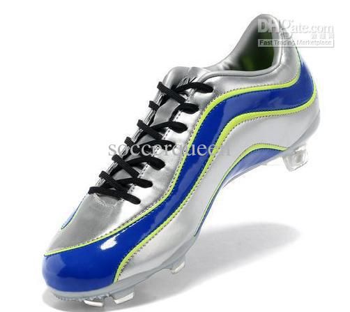 r9 cleats