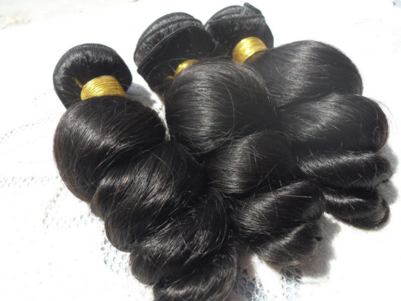 Brasilianska Virgin Loose Wave Hair Weaves Queen Hair Products Naturliga svarta mänskliga hårförlängningar 100g En mycket skönhetsväv