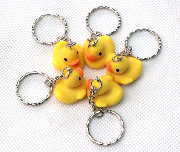 3D Yellow Rubber Duck Duck Key Chain Wholesale Metal Rings For Parties