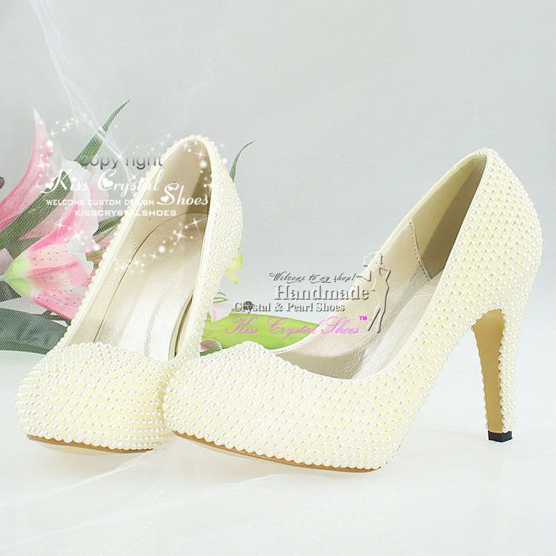 Unique Bridal Shoes Ivory Dress Shoes Cream Color Medium Heel ...