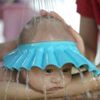 Justerbar duschkapbarn barn tvättar hår sköld hatt skyddar schampo för baby hälsa badbad vattentät kepsar hatt 7359270