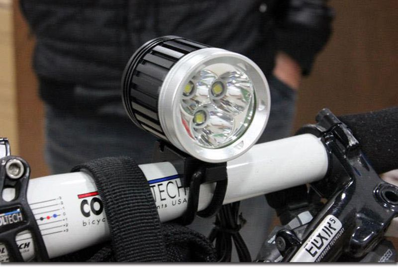 Nieuwste CREE XML 3 T6 LED 3800LM fiets fietslicht koplamp fiets voorlamp koplamp zaklamp + oplader + hoofdband + batterij