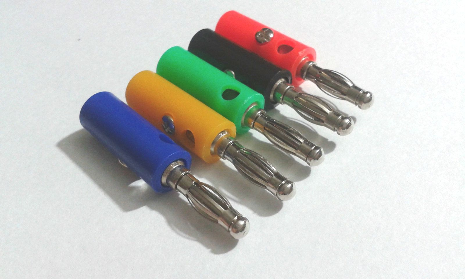 4 mm lantaarns banaan plug 5 kleur voor vermogensversterkers bindende post