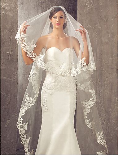 حجاب الزفاف الكاتدرائية مع حافة الدانتيل المثيرة واحدة من الطبقات عتيقة الزفاف حجاب مخصص بدون COMB2016586