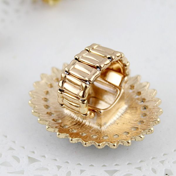 2019 New Coming Lovely Multilayer Flower Created Gemstone Star Favorite