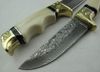 Promotion Damaskus Straight Knife, 58HRC Kamelben + Dubbelkopparhuvud med Caiving Pattern Handle, Ourdoor Survival Knivknivar