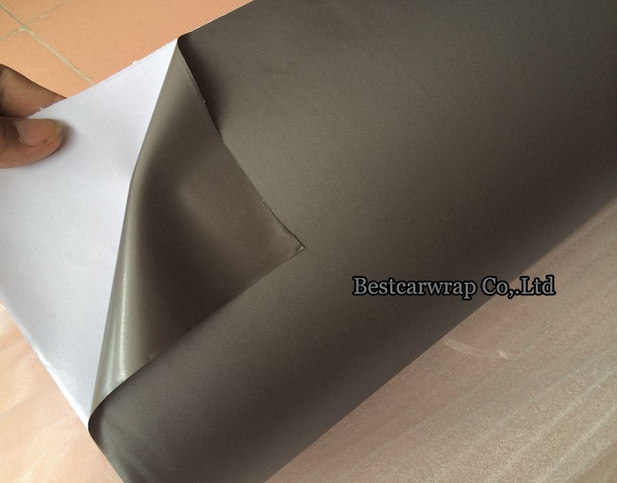 Film d'emballage de voiture en vinyle gris métallisé gris mat avec drain d'air Autocollants de voiture Foile Wrapping Taille: 1.52 * 30m Rouleau Livraison gratuite