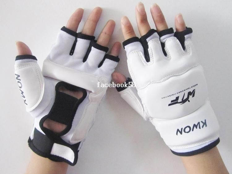 Gant taekwondo Clearance
