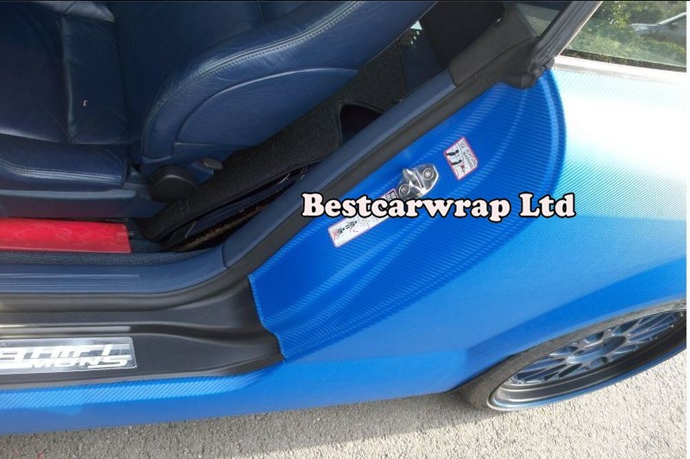Blue 3D Winylowe samochody z włókna węglowego Film Film powietrze Bubble Bezpłatna Stylizacja samochodu Darmowa wysyłka grubość 0,18 mm laptop węglowy pokrywa 1,52 x 30 m/rolka