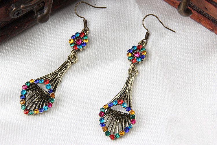 Hot Sales Mixed Style Vintage Bronze Crystal Resin Fashion Earrings earrings New fashion jewelry Women Girls Earrings