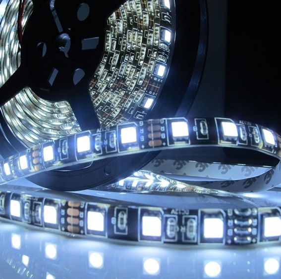 5m PCB Black 5050 Cool White 60 LED / M 500cm 300leds Flexibele LED Light Strip Waterdicht DC12V