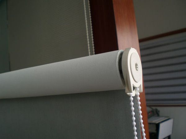 Customized Cheap Blackout Curtain 100% polyester yarn in grey roller blinds window curtain