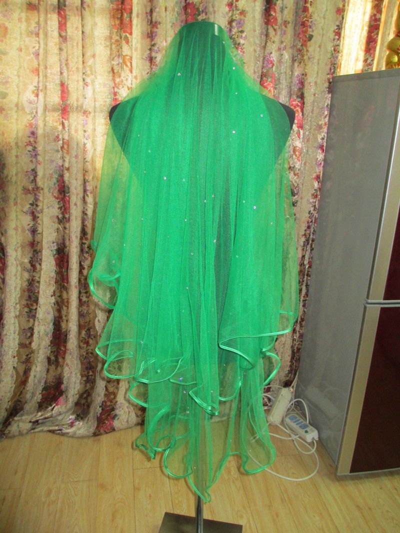 green bridal veil