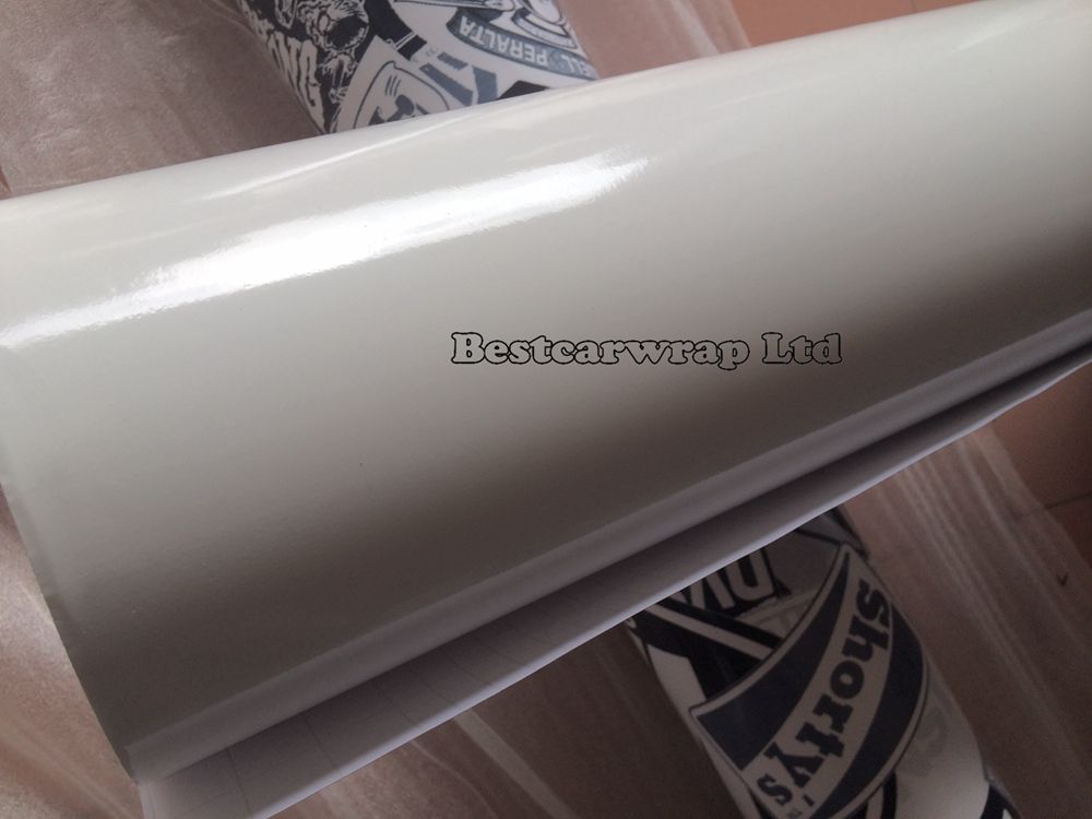 Hoogglanzen Witte vinylwagen Wrap Glans glanzende witte film met luchtbelvrij voor voertuigafwikkelsticker Foliefaat 1.52x30m/rol 5x98ft