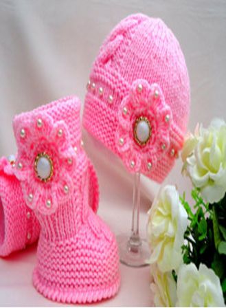 Knitting patterns for baby booties and hats