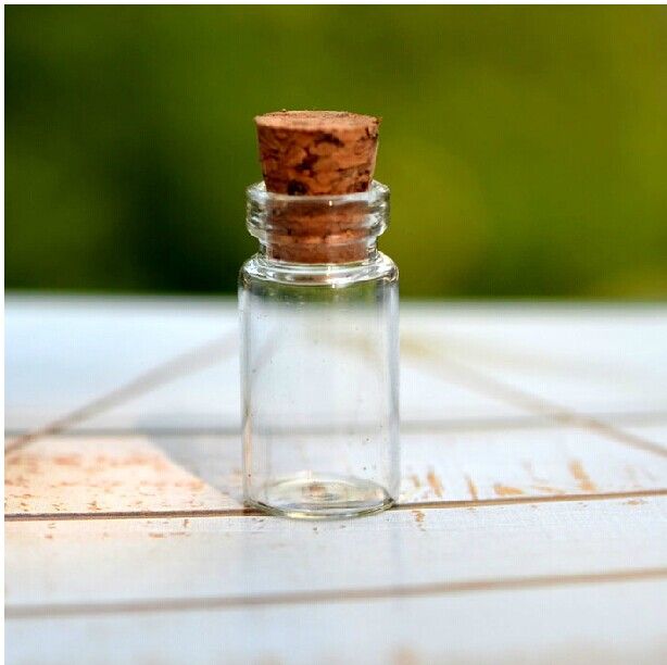 2021 501ML Mini Charm Glass Bottle Pendant,Small Glass Bottle With Eye