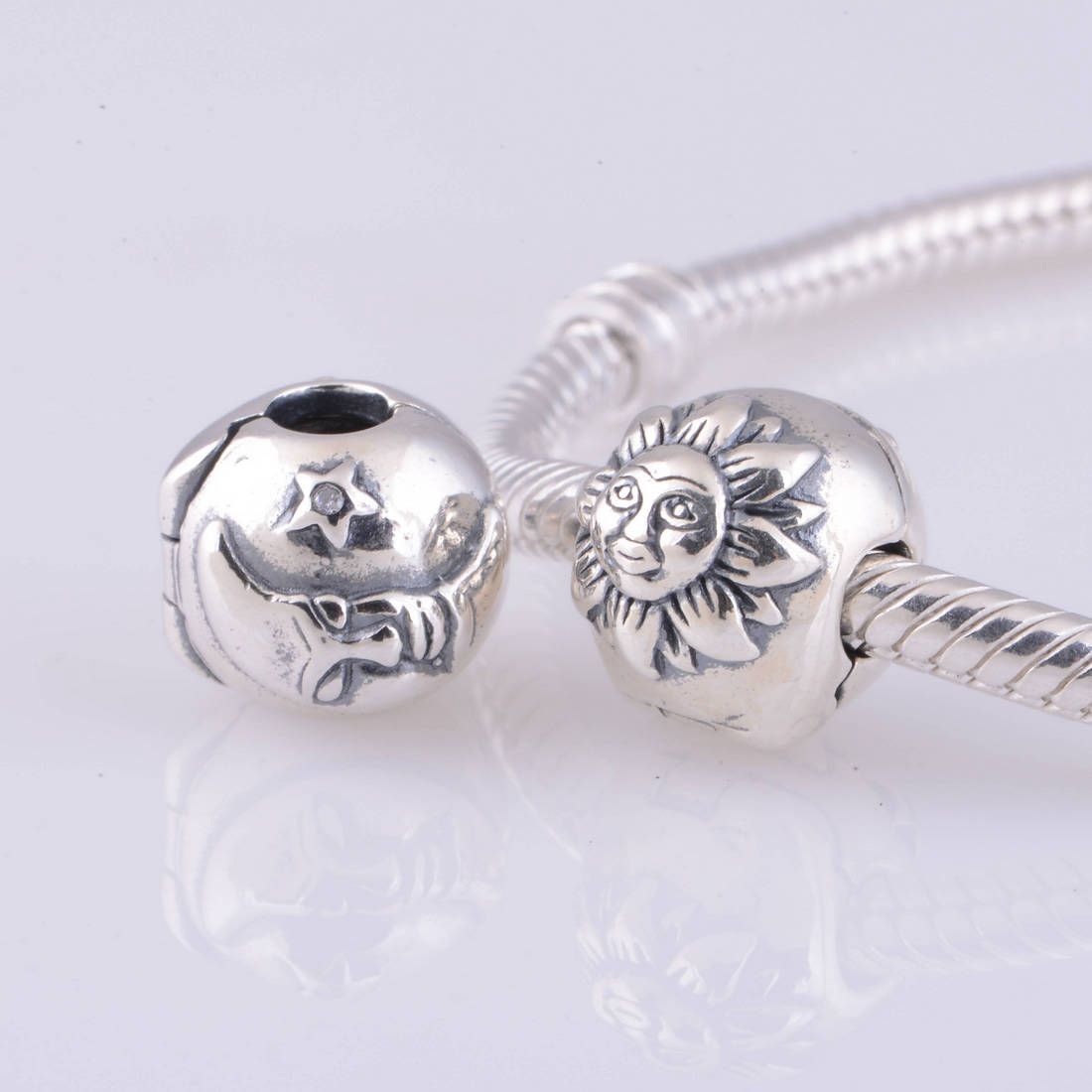 pandora bracelet clip charms