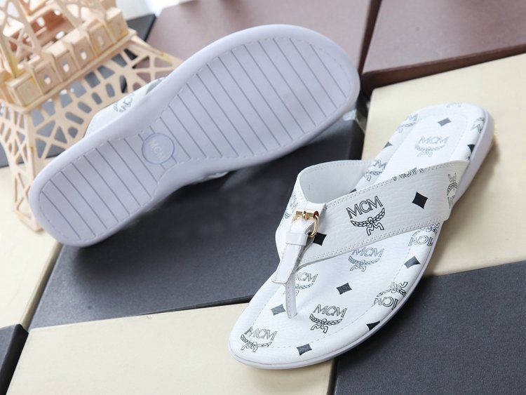 mcm flip flops womens