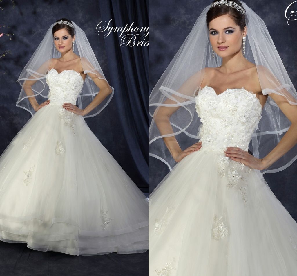 2014 Suknie ślubne Pnina Tornai Ball Suknia Sweetheart Bling Bling Beaded Lace Up At Back Handmade Flowe Chapel Pociąg Suknie Ślubne