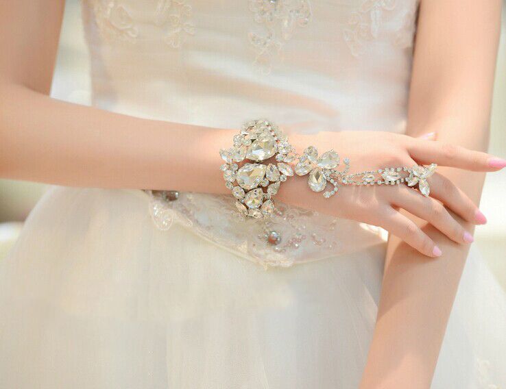 Costume caténaire à main de mariée, bague de mariage en diamant blanc, dos de robe de mariée, accessoires de mariage, chaîne, Bracelet, 292g, 2014