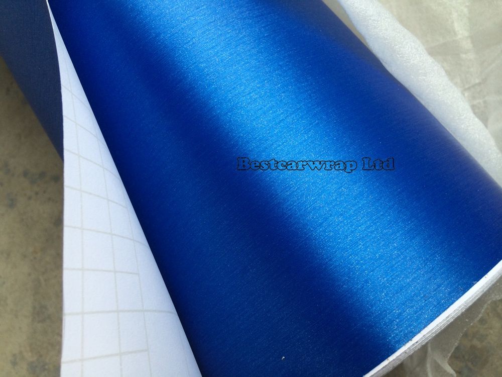 Vinyle en acier aluminium brossé bleu métallisé pour enveloppe de voiture Film brossé couverture de véhicule sans bulles d'air 1.52x30 M/Roll