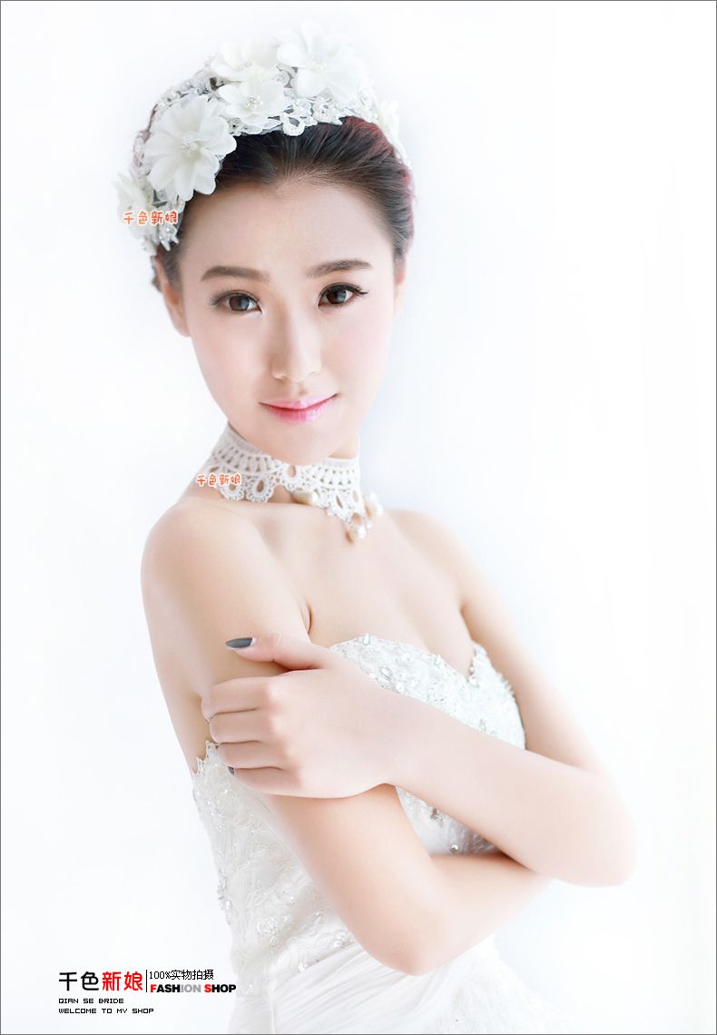 Snabb leveransförsäljning i lager Bride Hat Blusher Birdcage Tulle Flowers Feather Bridal Wedding S klänning7711149