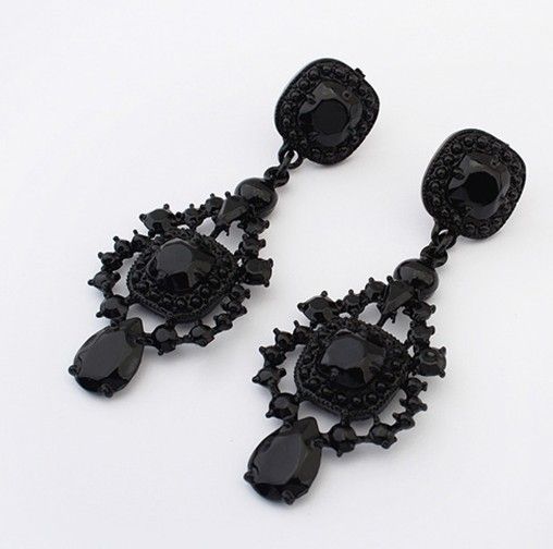 

2014 New Vintage Antique Style Big Black Dangle Chandelier Drop Pierce Stud Earrings For Women