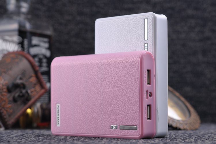 Экспорт Highend Brand Power Bank 20000MAH USB -зарядное устройство для мобильного телефона.