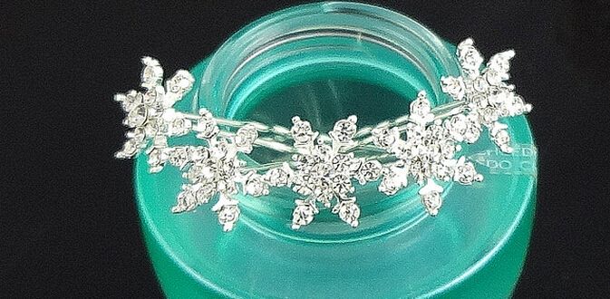 Christmas party favor rhinestone diamond snowflake hair clips fancy dress crystal U hairpin tiaras Halloween Cosplay props women girl gift