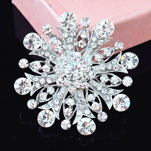 Luxe Top Qualité Cristal Clair Grand Flocon De Neige Ton Or Cadeau Broche Pour Les Femmes Superbe Rhinstone De Mariage Aceessories Broches