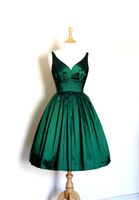 Wholesale Dress Real Sample Picture A Line V Neck Emerald Green Taffeta Short Prom Gown Women WH470