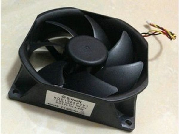 

Оригинальный SUNON KDE1285PTV1 85 * 25MM 8.5CM 12V 3.6W 3 провода Сигнал тревоги Проектор охлаждения вентилятора