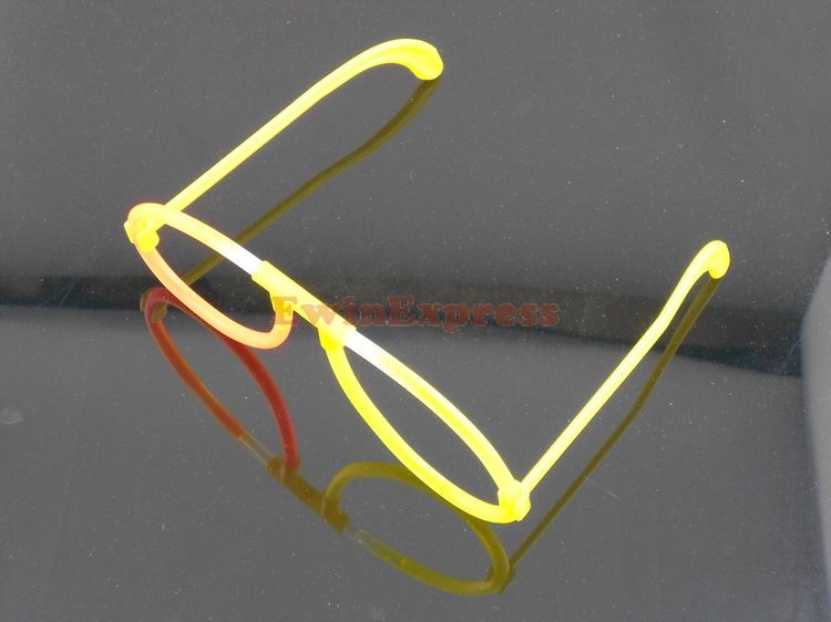 Andra evenemangsfestleveranser 50x Glow Stick Eye Glasses Assort Color Light Up Party Costume Eyeglasses 94260211770142