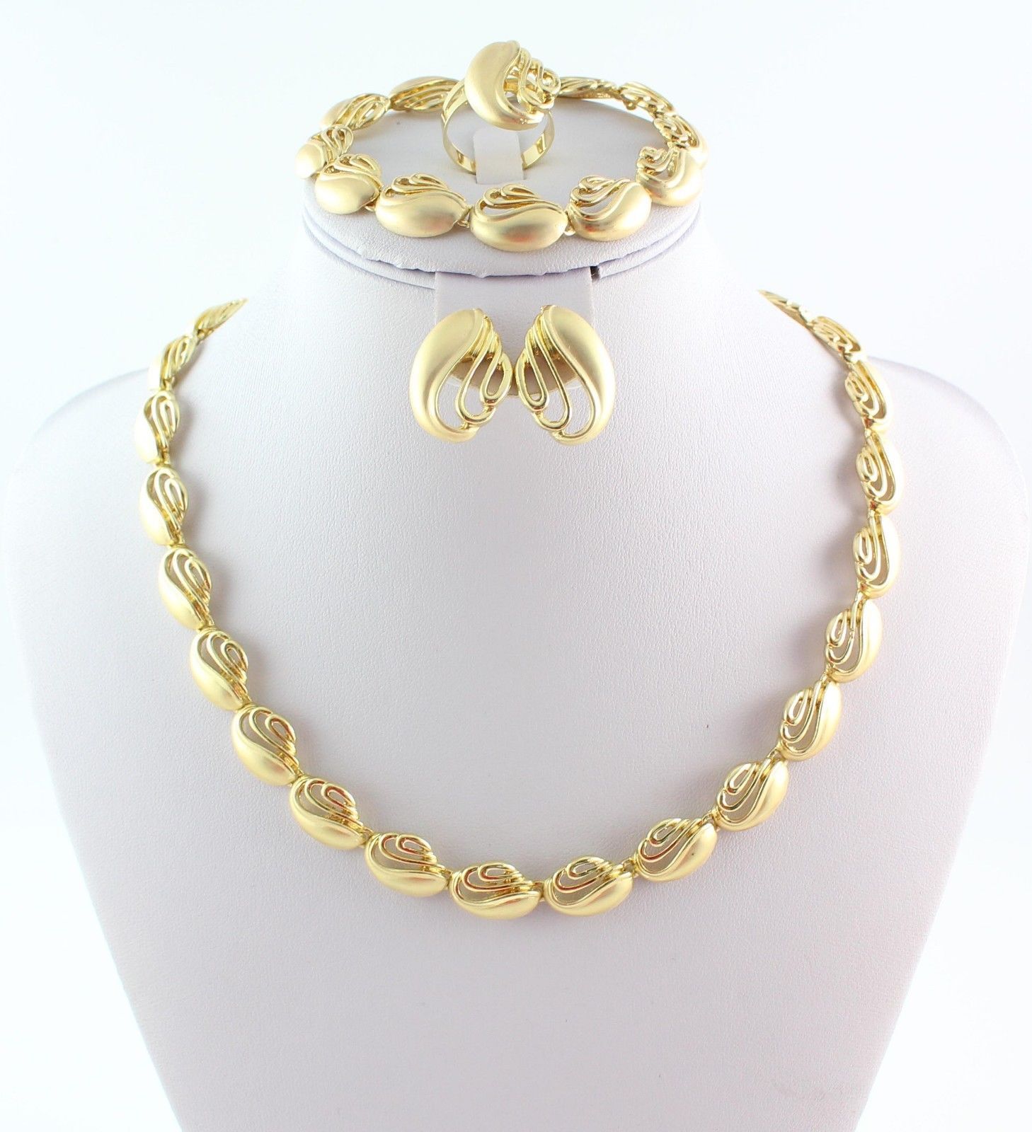 Gold Plated African Costume Jewelry Set Necklace Bracelet Earring Ring Fashion Jewelry For Women