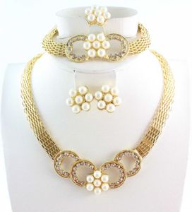 Romantisk estetisk blomma pärla halsband armband örhängen ring unik design rhinestone bröllopsfest smycken sätter gratis frakt