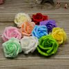 Rose di schiuma artificiale di vendita calda per la decorazione domestica e di nozze Capolini che baciano le palle per matrimoni Multi colore 7 cm di diametro