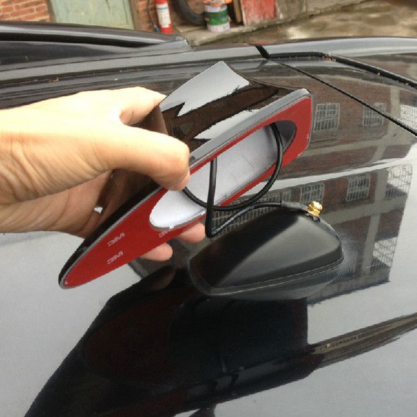 Universal Shark Fin Antenna Votex Stereo Cover Car Signal Radio AM// FM Aerial