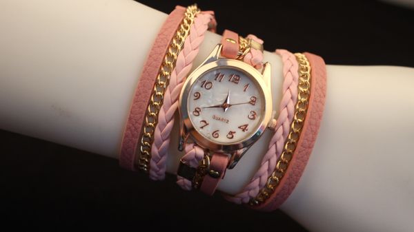 

2014 новое прибытие кожаный браслет часы горячая мода платье наручные часы женщины/леди часы ретро синтетическая кожа ремешок браслет часы d, Slivery;brown