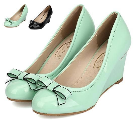 Melhor E Mais Barato Sapatos Clássicos Doce Cor Verde Menta Sapatos Com Uma  Gravata Borboleta Moda Mulheres De Salto De Cunha Patente Preto De Couro,  Sapatos De Escritório 7CM 4 Cores, Tamanho