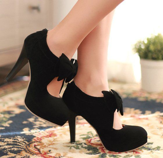 vintage style pumps