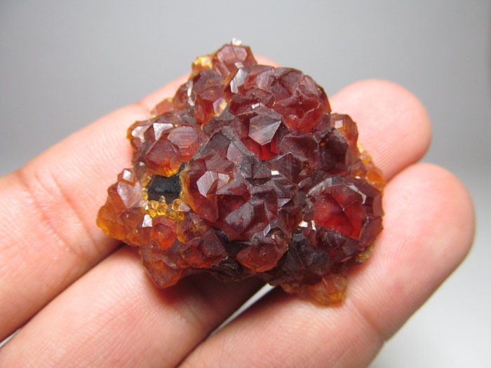natural garnet