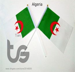 Algerije vlagbanner 10 stukslot 14x21cm vlag 100 polyester vlaggen met plastic vlaggenmasten voor feestdecoratie Algerije1989743