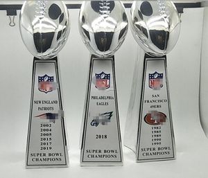 Alle 1966 tot 2024 Jaar Lombardi Trophy Super Bowl Team Champions Team Souvenir 10 inch hars trofee Fan Gift Championship Gift Groothandel