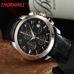 Todos os mostradores funcionando Cronômetro Relógios masculinos Relógios de luxo com calendário Pulseira de couro Relógio de pulso de quartzo de marca superior 40mm345Q