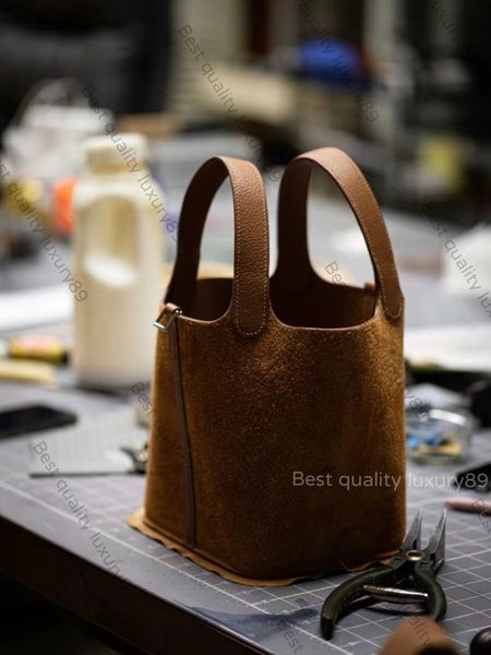 Tous les sacs fourre-tout faits à la main sac seau de créateur de marque sac à main simple pour femme utilisant le sac à provisions original de grande capacité en cuir TC